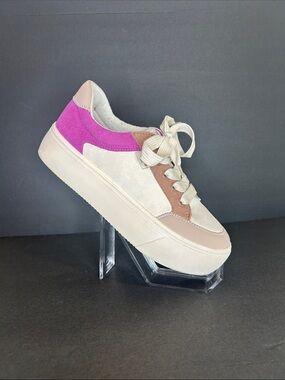 Rocket Dog Cream and Pink Platform Lace-Up Sneakers